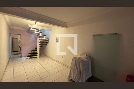 Sala de casa à venda com 3 quartos, 128m² em Centreville, Santo André