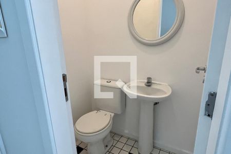 Lavabo de apartamento para alugar com 2 quartos, 130m² em Gonzaga, Santos
