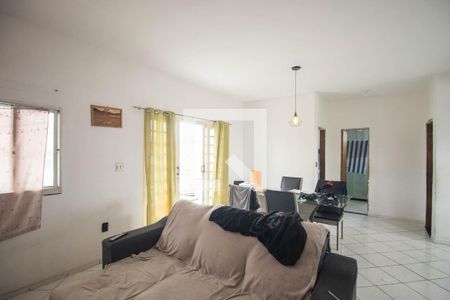 Sala de casa para alugar com 2 quartos, 130m² em Gradim, São Gonçalo