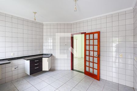 Cozinha de casa de condomínio para alugar com 4 quartos, 132m² em Portal das Acácias, Indaiatuba