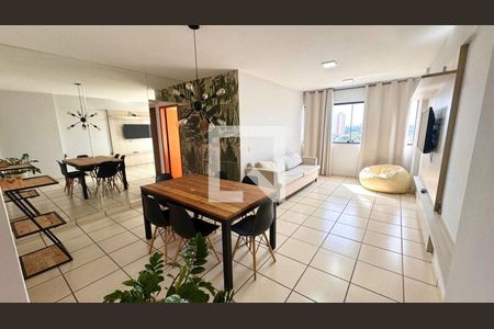 Sala de apartamento para alugar com 3 quartos, 80m² em Parque Amazonia, Goiânia