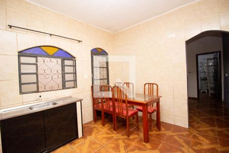 Cozinha e Área de Serviço de casa para alugar com 3 quartos, 135m² em Jardim Pérola, Contagem