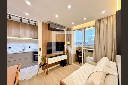 Sala de apartamento para alugar com 3 quartos, 53m² em Santo Amaro, São Paulo