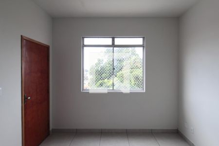 Sala de apartamento para alugar com 2 quartos, 85m² em Santa Monica, Belo Horizonte