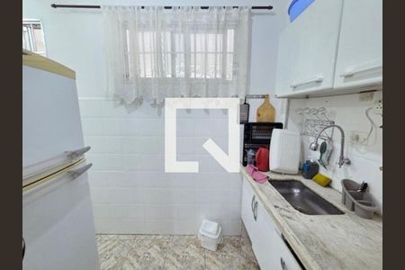 Cozinha de apartamento para alugar com 1 quarto, 42m² em Aviação, Praia Grande