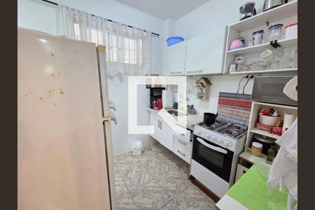 Cozinha de apartamento para alugar com 1 quarto, 42m² em Aviação, Praia Grande
