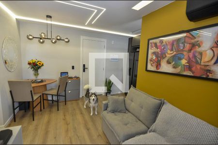 Sala de apartamento à venda com 3 quartos, 65m² em Santo Cristo, Rio de Janeiro