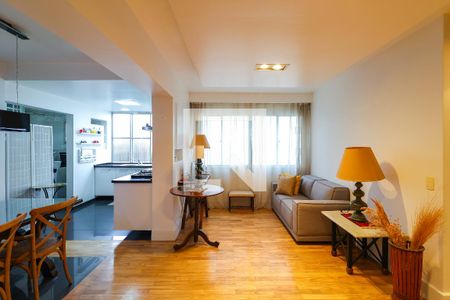 Apartamento para alugar com 2 quartos, 82m² em Real Parque, São Paulo