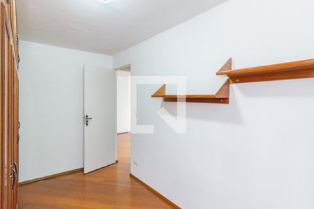 Quarto 1 de apartamento para alugar com 2 quartos, 56m² em Jardim Pinheiros, São Paulo