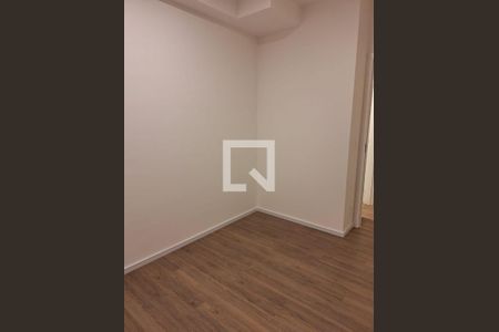 Quarto de apartamento à venda com 3 quartos, 67m² em Jardim Timbauhy, Barueri