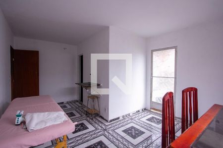 Suíte de casa para alugar com 2 quartos, 48m² em Itaúna, São Gonçalo