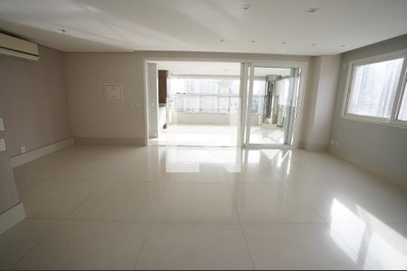 Apartamento à venda com 3 quartos, 190m² em Setor Bueno, Goiânia