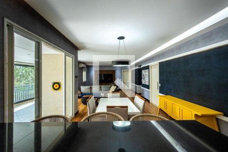 Apartamento à venda com 3 quartos, 270m² em Residencial Tambore III, Santana de Parnaíba