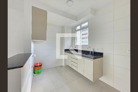 Cozinha  de apartamento à venda com 2 quartos, 55m² em Buritis, Belo Horizonte