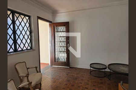 Casa à venda com 4 quartos, 130m² em Mirandópolis, São Paulo