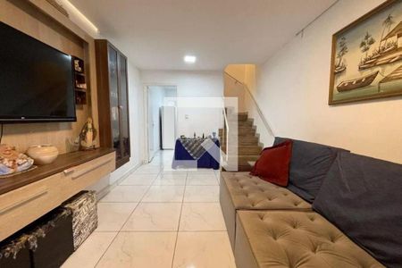 Casa à venda com 3 quartos, 93m² em Jardim Rizzo, São Paulo