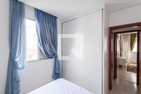 Quarto 2 de apartamento para alugar com 3 quartos, 100m² em Castelo, Belo Horizonte