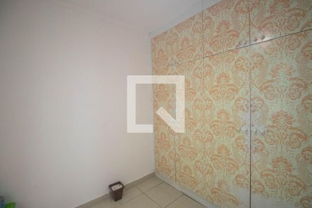 Quarto 2 de apartamento para alugar com 2 quartos, 46m² em Porto da Pedra, São Gonçalo