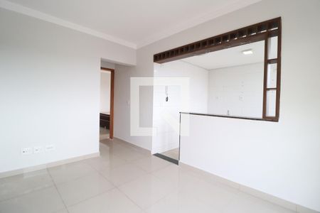 Sala de apartamento para alugar com 2 quartos, 56m² em Alto Umuarama, Uberlândia