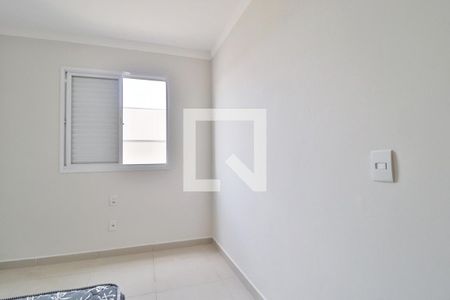 Quarto 1 de apartamento para alugar com 2 quartos, 56m² em Alto Umuarama, Uberlândia