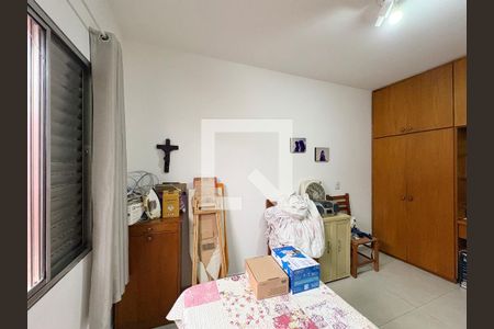 Quarto 1 - Casa 1 de casa à venda com 5 quartos, 214m² em Vila Primavera, São Paulo