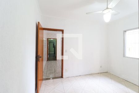 Suíte de casa para alugar com 2 quartos, 125m² em Jardim Guanca, São Paulo