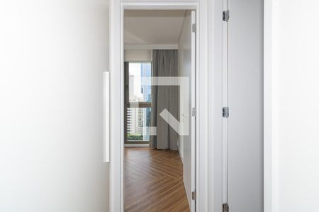 Corredor de apartamento para alugar com 2 quartos, 91m² em Itaim Bibi, São Paulo