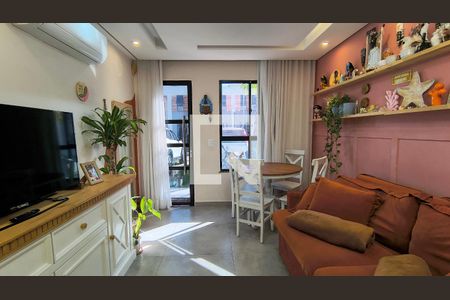 Sala de casa de condomínio para alugar com 2 quartos, 60m² em Vargem Grande, Rio de Janeiro