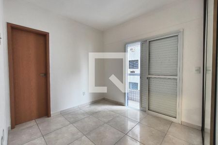 Suite de apartamento para alugar com 2 quartos, 107m² em Canto do Forte, Praia Grande