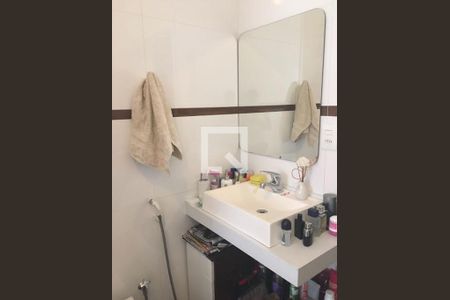 Casa à venda com 3 quartos, 219m² em Vila Adelaide Perella, Guarulhos