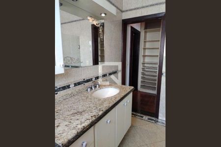 Casa à venda com 3 quartos, 184m² em Vila Silveira, Guarulhos