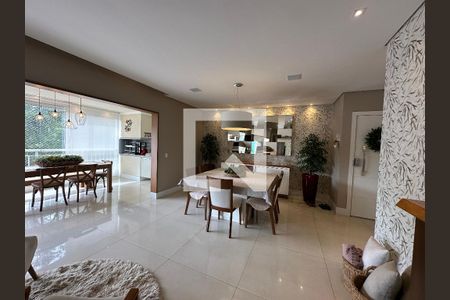 Sala de Jantar de apartamento à venda com 3 quartos, 158m² em Alphaville, Santana de Parnaíba