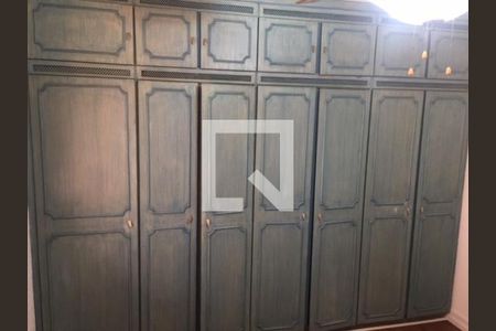 Casa à venda com 3 quartos, 425m² em Vila Rosalia, Guarulhos