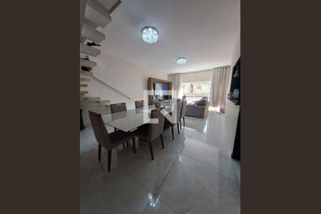 Casa à venda com 3 quartos, 300m² em Jardim Rosana, Guarulhos