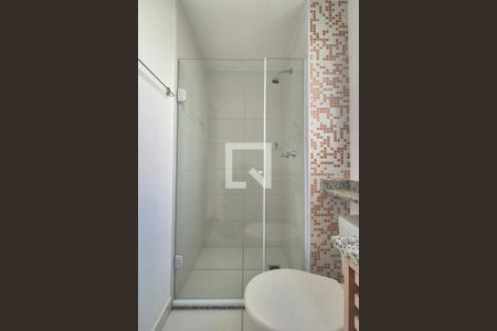 Banheiro de apartamento para alugar com 2 quartos, 64m² em Vila Prost de Souza, Campinas