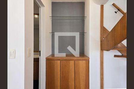 Lavabo de apartamento à venda com 1 quarto, 80m² em Perdizes, São Paulo