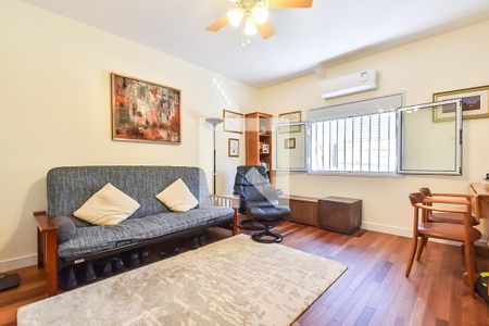 Quarto 1 de casa à venda com 2 quartos, 90m² em Vila Clementino, São Paulo