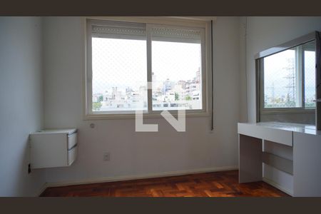 Quarto 1 de apartamento à venda com 3 quartos, 75m² em Petrópolis, Porto Alegre