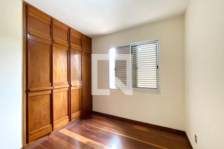 Suite de apartamento à venda com 3 quartos, 85m² em Funcionários, Belo Horizonte