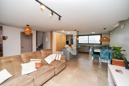Sala de casa à venda com 3 quartos, 132m² em Vila Ipiranga, Porto Alegre