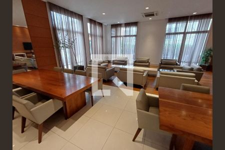 Apartamento à venda com 4 quartos, 204m² em Vila Gomes Cardim, São Paulo