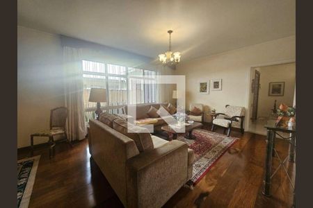 Casa à venda com 4 quartos, 223m² em Instituto de Previdencia, São Paulo