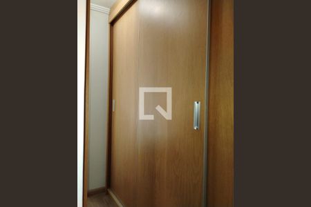 Quarto de casa à venda com 3 quartos, 219m² em Vila Rosalia, Guarulhos