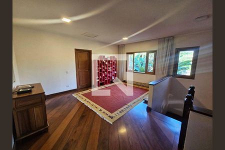 Casa à venda com 4 quartos, 500m² em Butantã, São Paulo