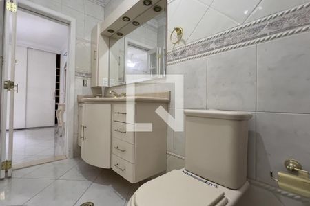 Casa à venda com 3 quartos, 230m² em Vila Rosalia, Guarulhos