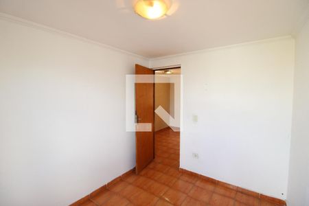 Quarto 1 de apartamento para alugar com 2 quartos, 50m² em Conjunto Habitacional Fazenda do Carmo, São Paulo