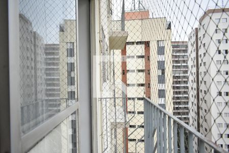 Sacada de apartamento à venda com 2 quartos, 48m² em Parque Imperial, São Paulo