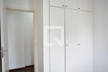 Quarto 1 de apartamento à venda com 2 quartos, 48m² em Parque Imperial, São Paulo