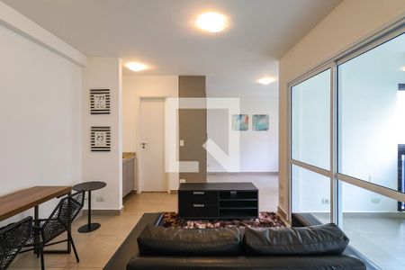 Sala/cozinha de apartamento para alugar com 1 quarto, 38m² em Morumbi, São Paulo
