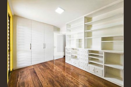 Apartamento à venda com 3 quartos, 158m² em Vila Santa Teresa, Santo André